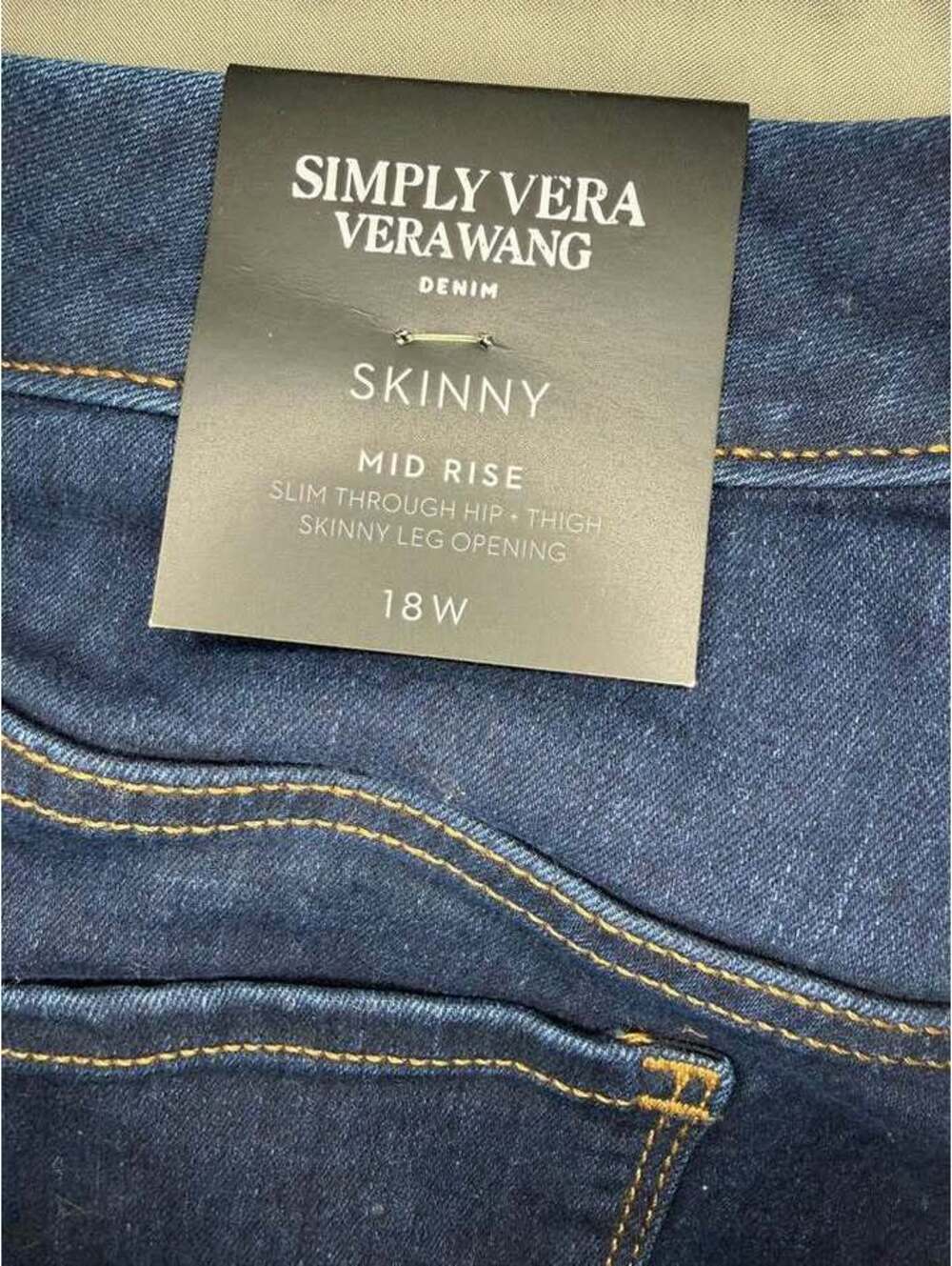 Simply Vera Vera Wang Skinny Jeans Size 18W - Picture 5 of 5